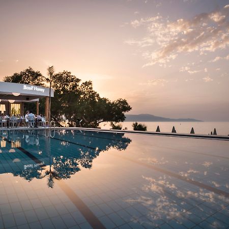 خانيا Blue Dome Hotel المظهر الخارجي الصورة