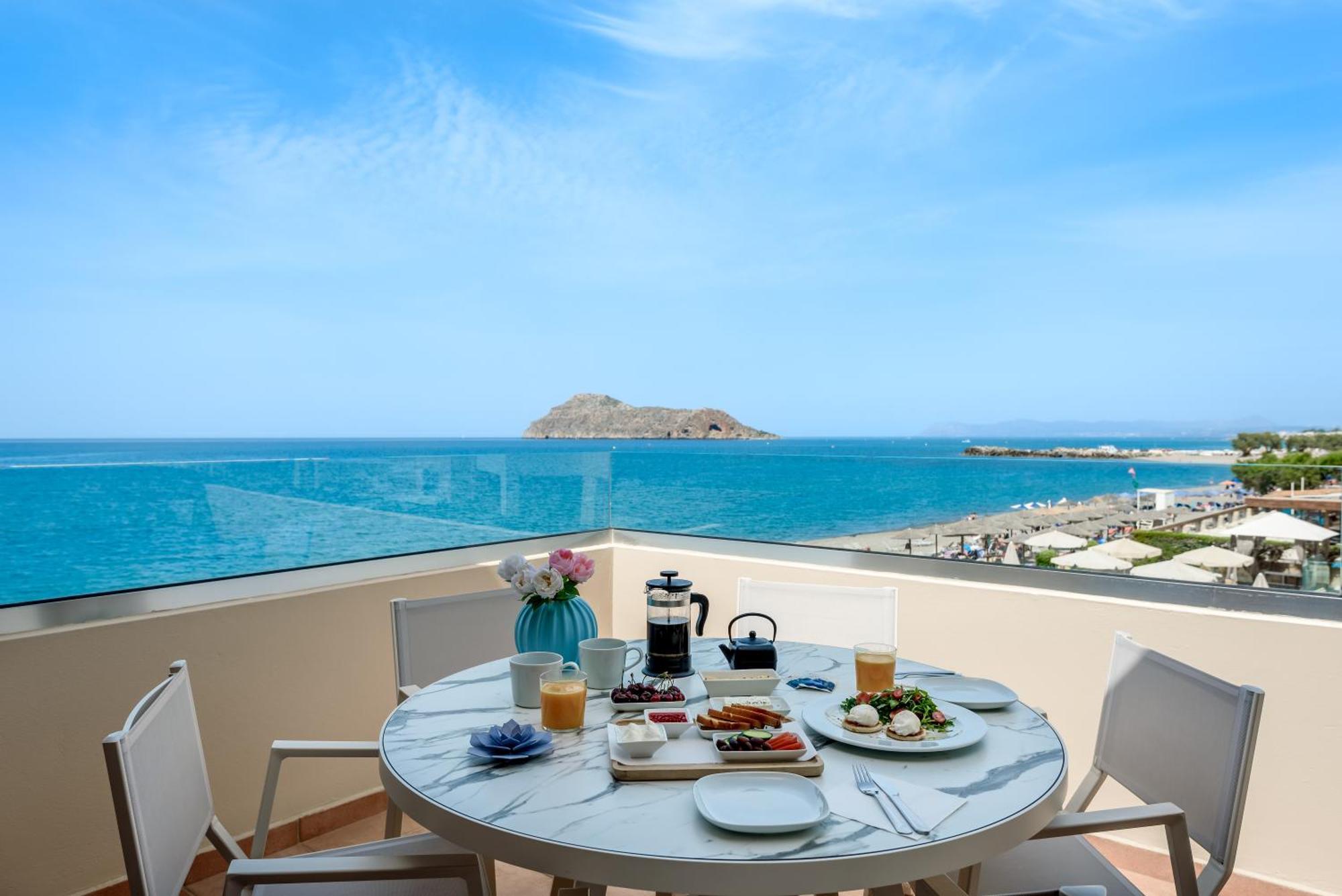 خانيا Blue Dome Hotel المظهر الخارجي الصورة