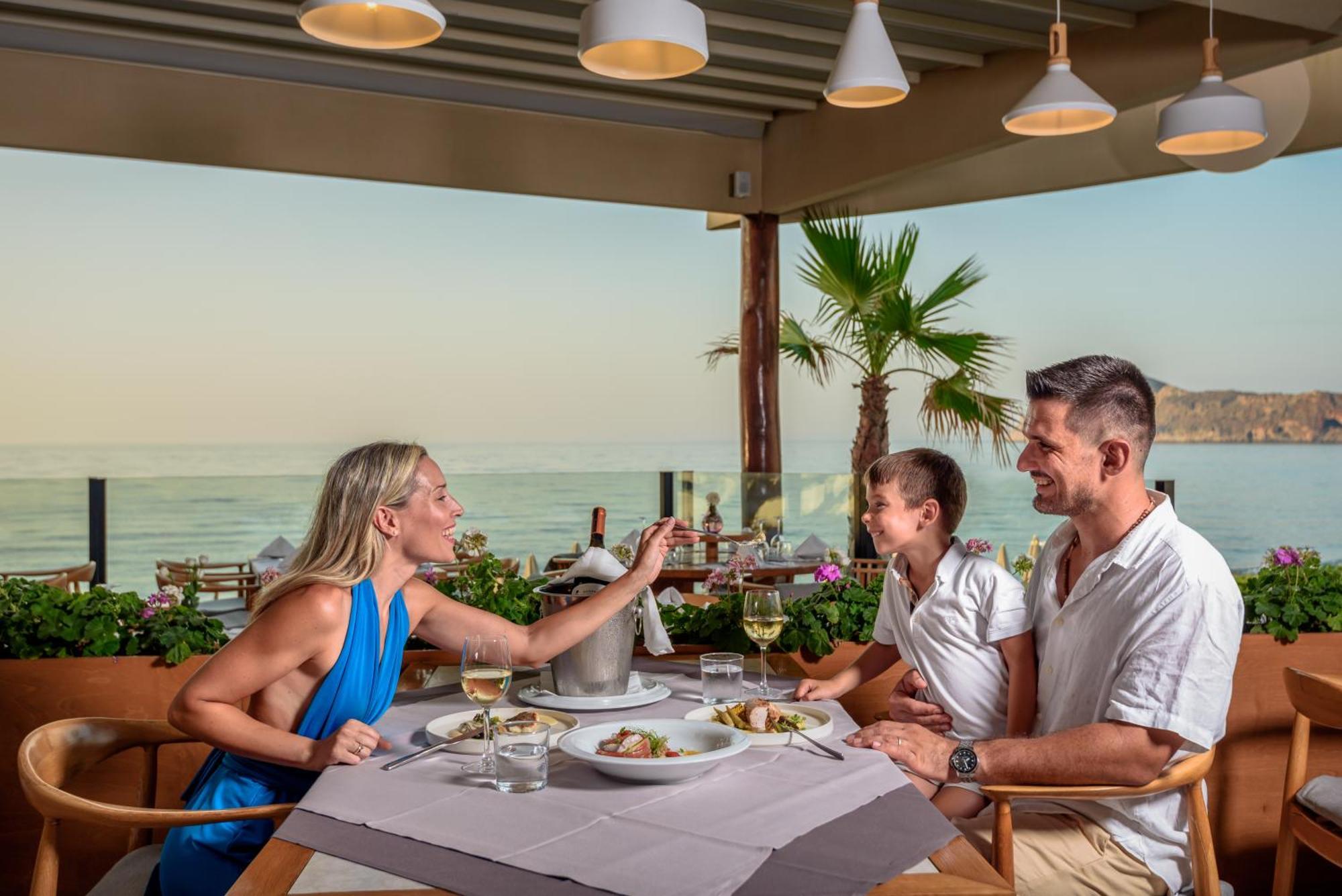 خانيا Blue Dome Hotel المظهر الخارجي الصورة